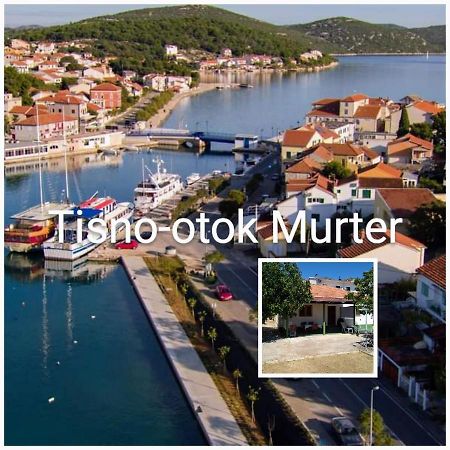 House " Bond " Villa Tisno Luaran gambar